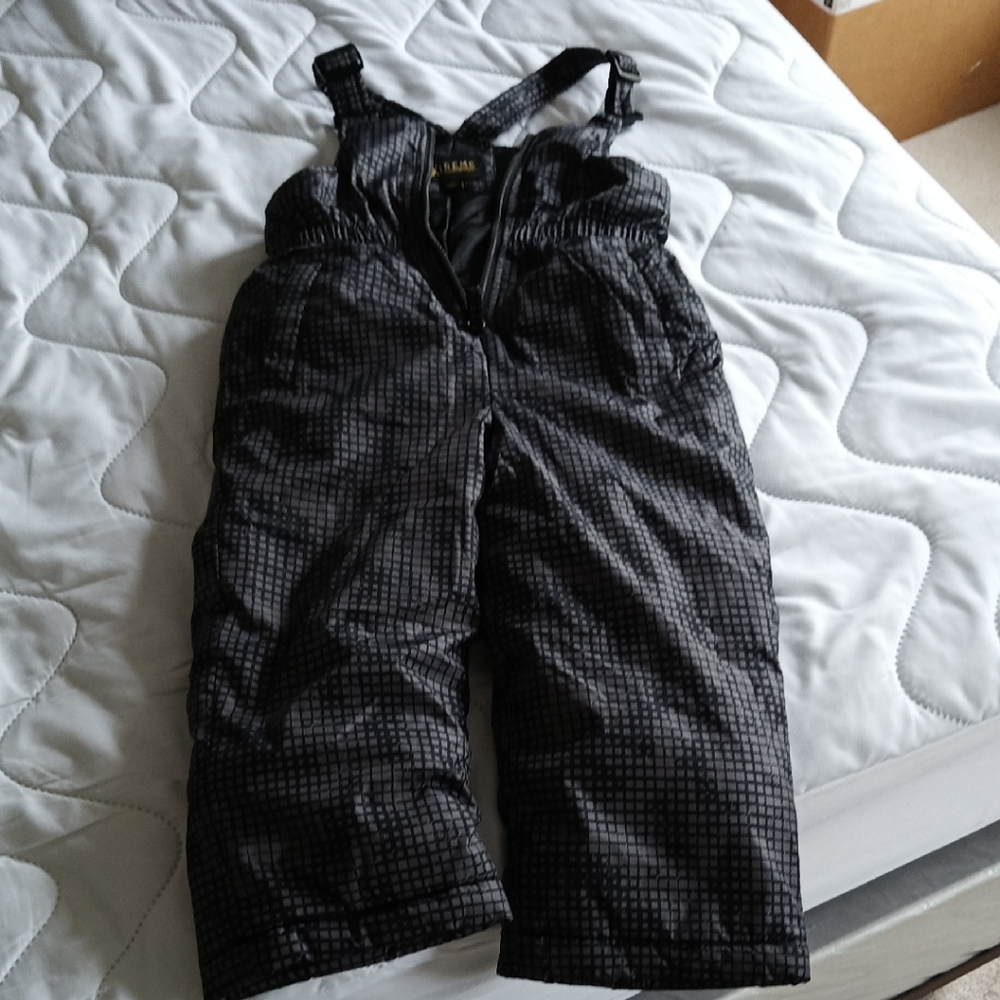 "Extreme" Boys 3T Black/Grey Checker Overalls/Jumpsuit w/Suspenders